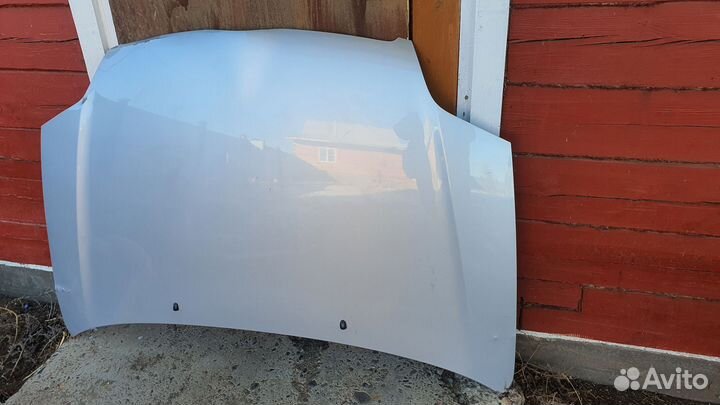 Капот га тайота каролла