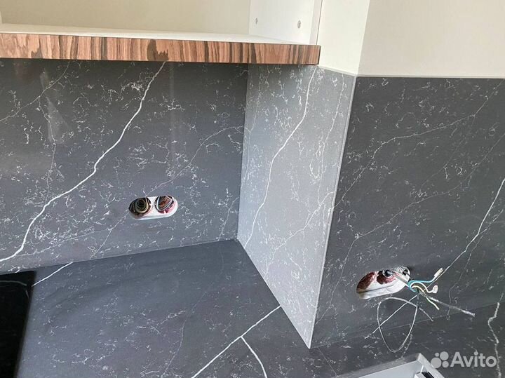 Стол из искусственного камня на заказ