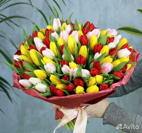 Букет из тюльпанов
