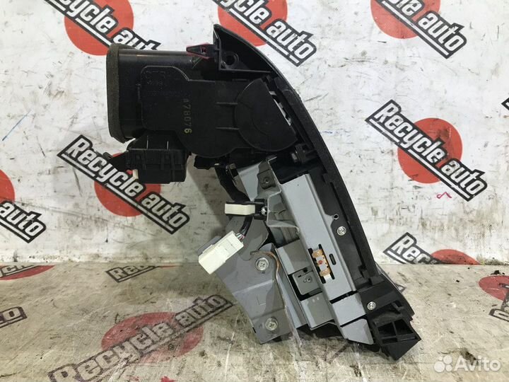 Блок управления климат-контролем toyota crown GRS2