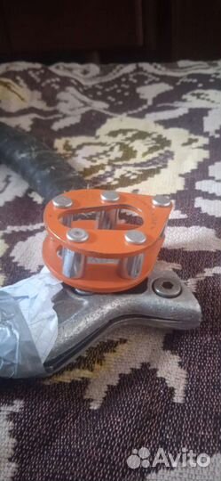 Зажим Орион Альп,регулировка усов самостраховки