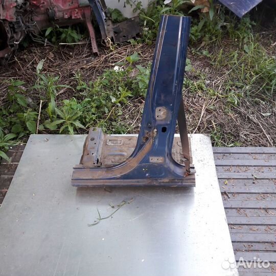 Стойка центральная правая kia rio 2