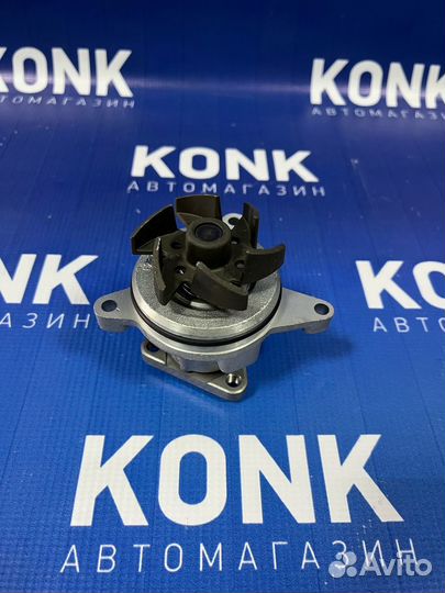 Водяной насос (помпа) на Форд Фокус 3 2.0л