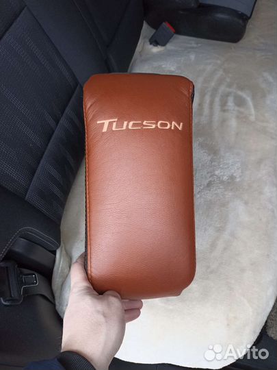 Подлокотник на hyundai solaris 2