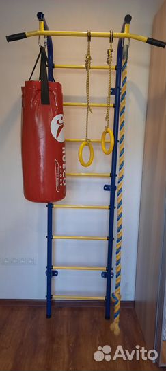 Детская спортивная стенка