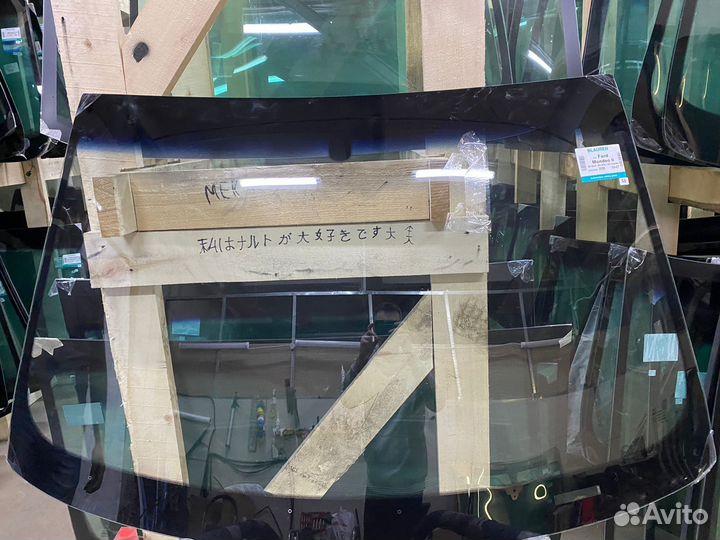 Лобовое стекло Honda CR-V IV