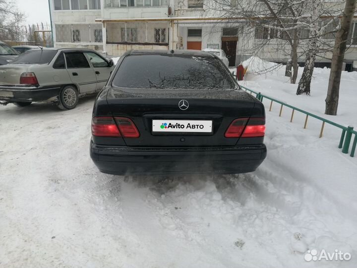 Mercedes-Benz E-класс 3.2 AT, 1999, 270 000 км