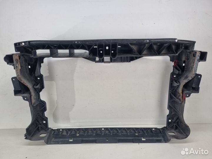 Volkswagen Tiguan (07-16) панель передняя