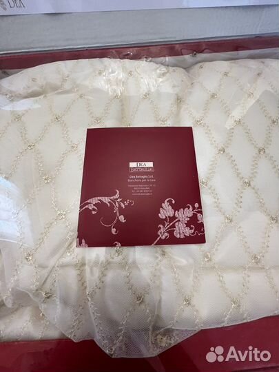 Новое покрывало и постельное белье italia