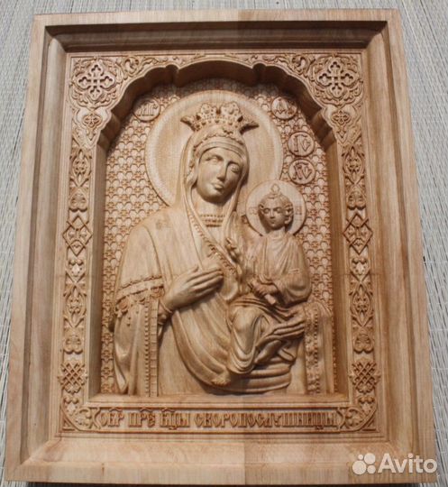 Резные иконы из дерева