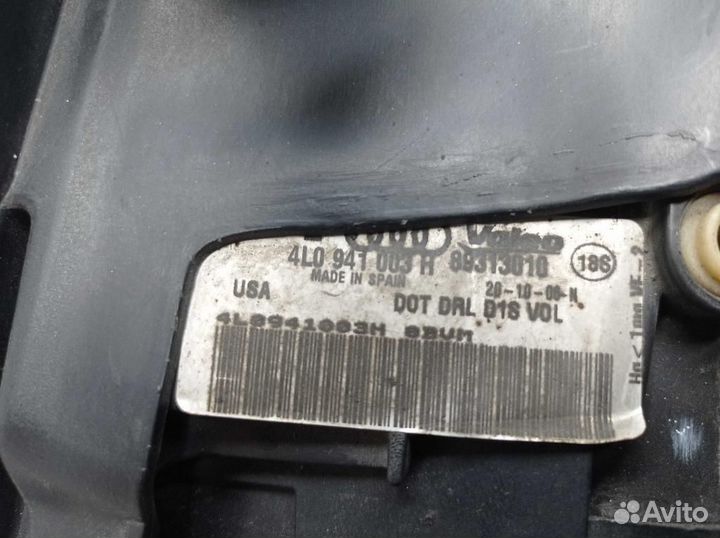 Фара левая Audi Q7