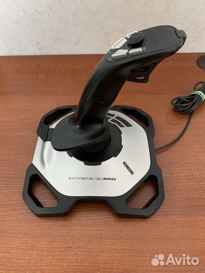 Джойстик Logitech Extreme 3D Pro
