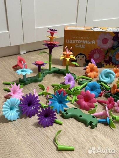 Конструктор Цветочный сад (98 деталей)