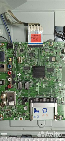 Разбор LG 32LH595U