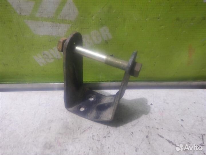 Кронштейн кпп Киа Спортейдж