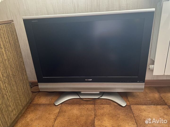 Телевизор на запчасти sharp