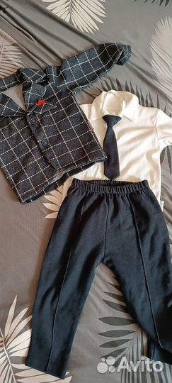 Нарядный костюм для мальчика 86