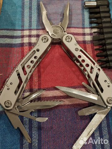 Мультитул с плоскогубцами