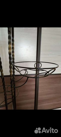 Стойка для цветов