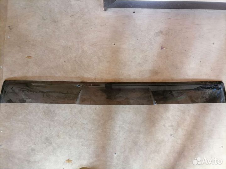 Накладка на заднее стекло