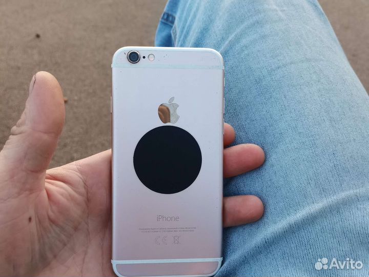 Телефон iPhone 6