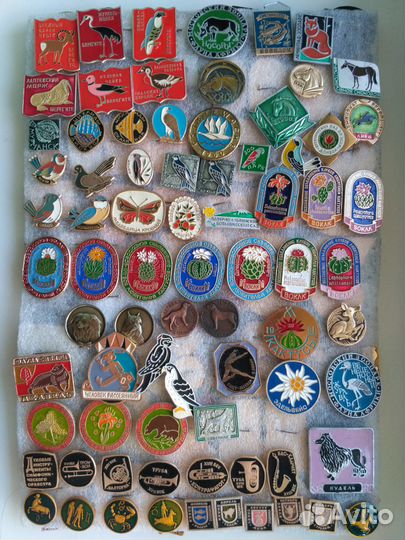 Серии советских значков различной тематики