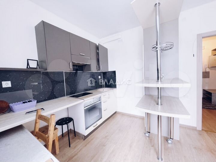 2-к. квартира, 58,8 м², 1/11 эт.