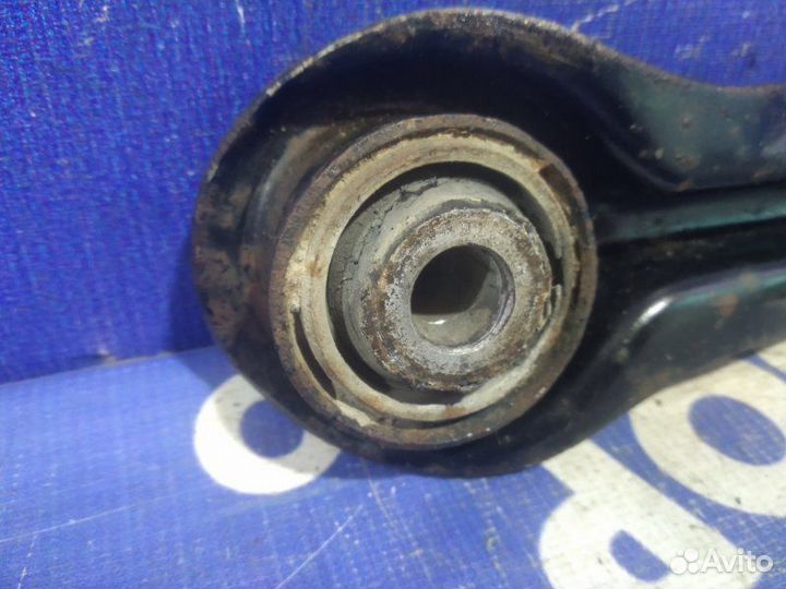 Рычаг задний нижний правый Mercedes-Benz W202