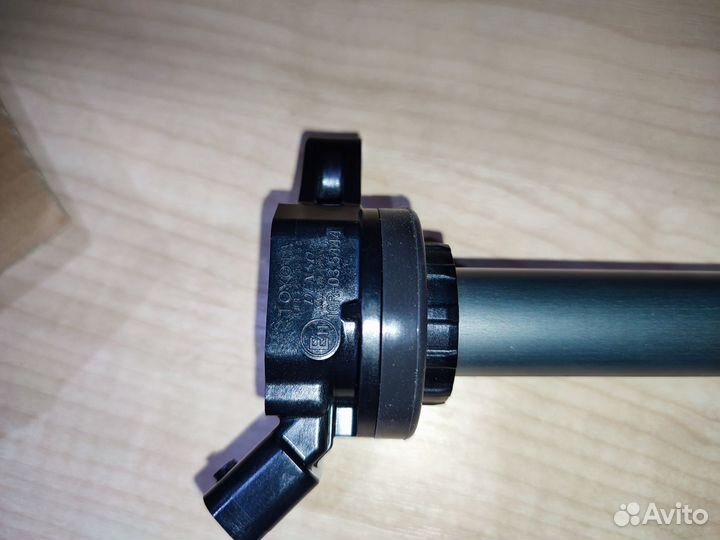 Катушка зажигания Toyota 90919-02258