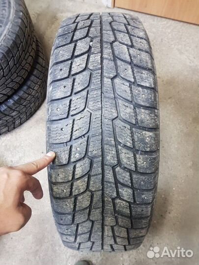 Michelin X-Ice North 225/65 R17