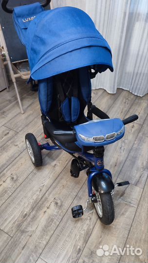 Трех колесный велосипед с родительской ручкой