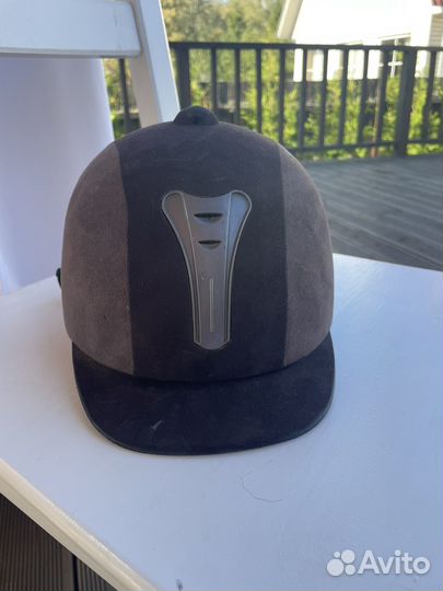 Продам шлем для верховой езды