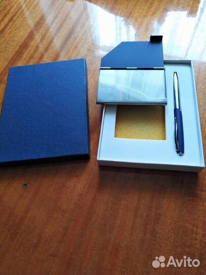 Мужской подарочный набор (ручка + визитница)