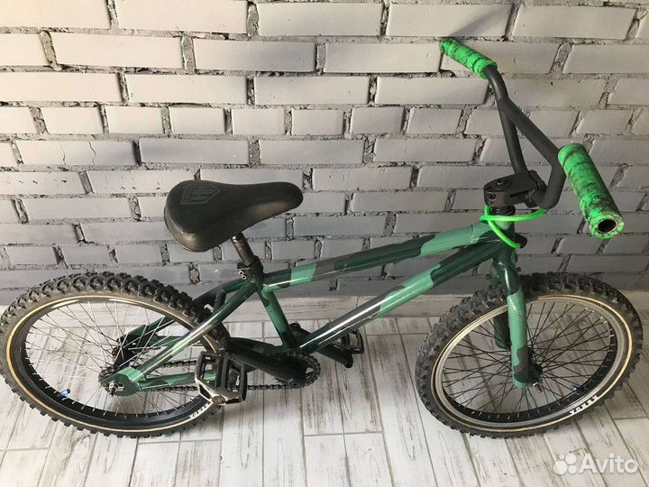 Трюковой велосипед bmx