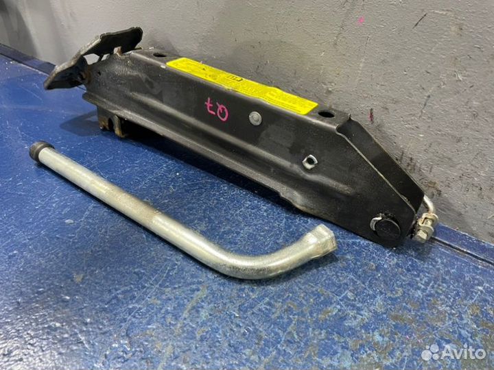 Домкрат Audi Q7 4L