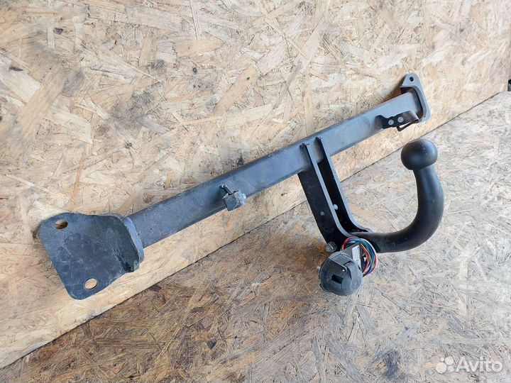 Фаркоп BMW F10 до рестайлинг