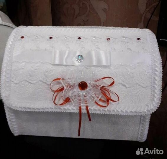 Свадебный сундук для денег