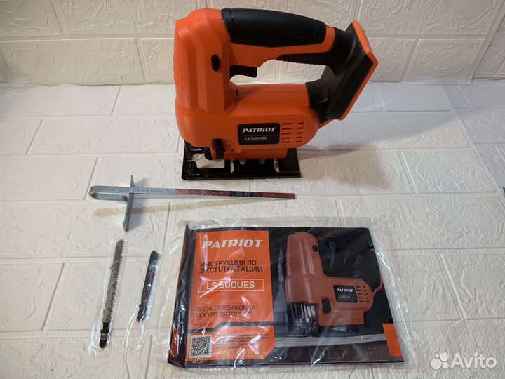 LS 500 UES Лобзик аккумуляторный patriot
