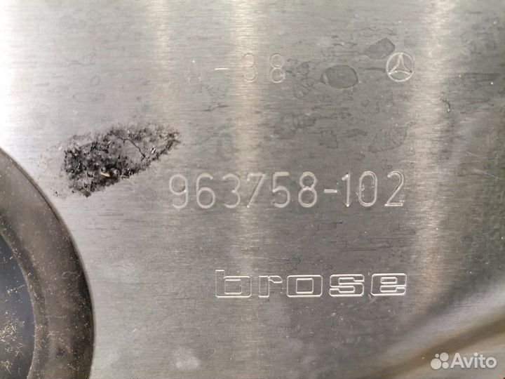 Стеклоподъемник передний правый Mercedes-Benz