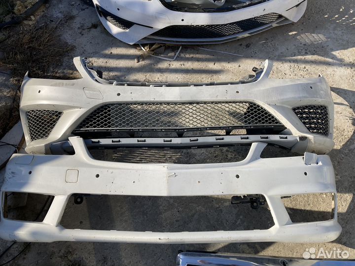 Передний бампер 221