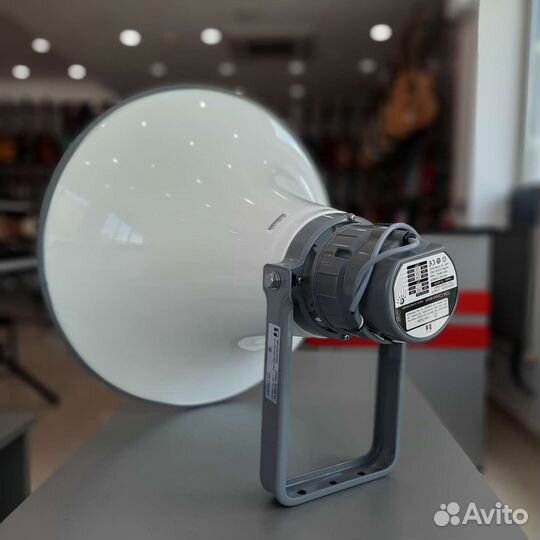 Рупорный громкоговоритель TOA