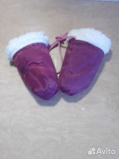 Варежки на маленького