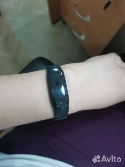Часы xiaomi mi band 5