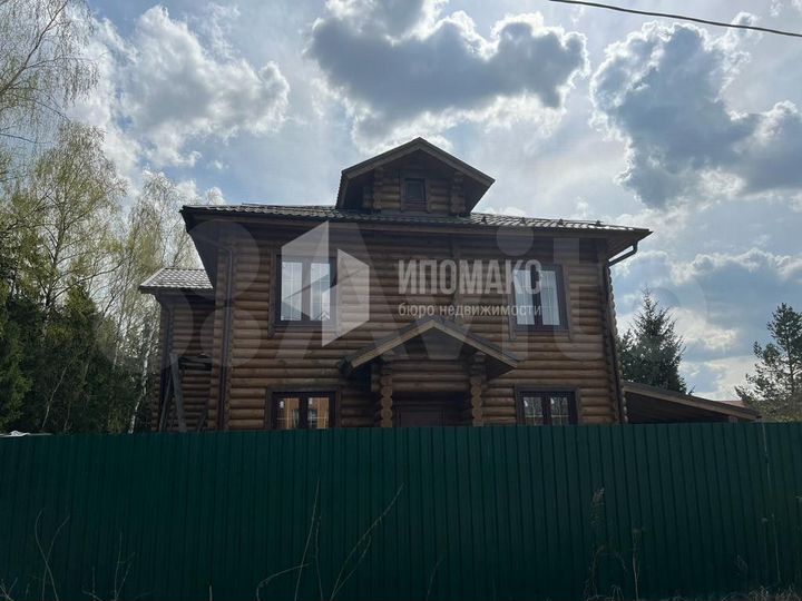 Дом 164 м² на участке 8 сот.