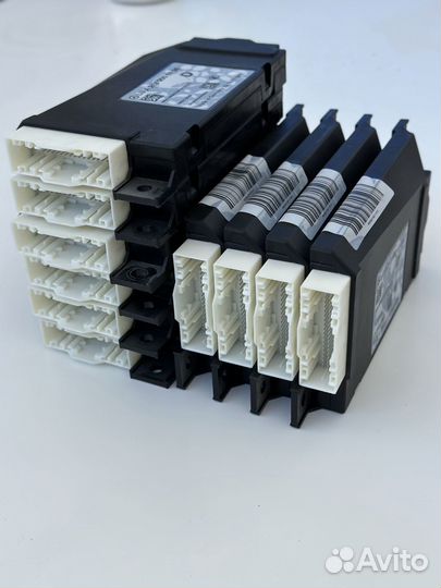 Блок управления замка зажигания Mercedes