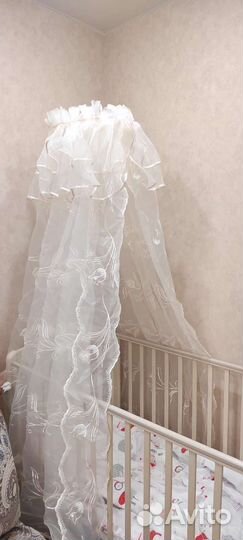 Балдахин на детскую кроватку новый