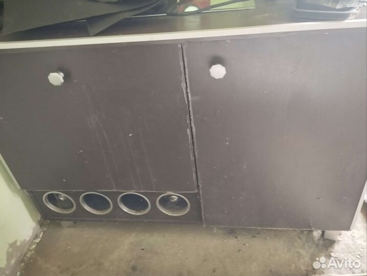 Мини бар с холодильником