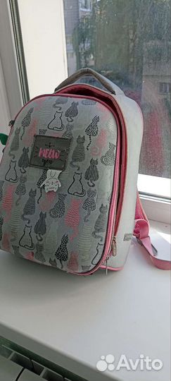 Школьный рюкзак для девочки