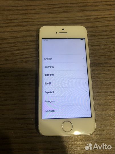 Телефон iPhone 5s