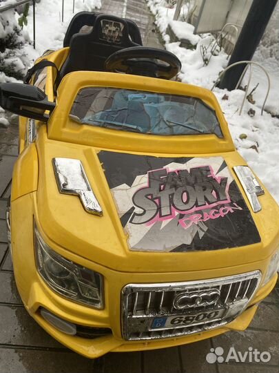 Детский электромобиль